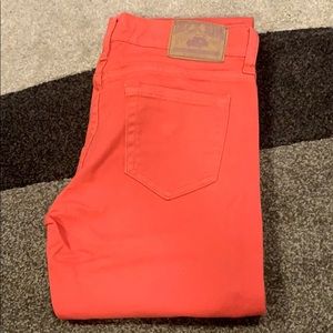 ) Truck Skinny Jeans Size 3